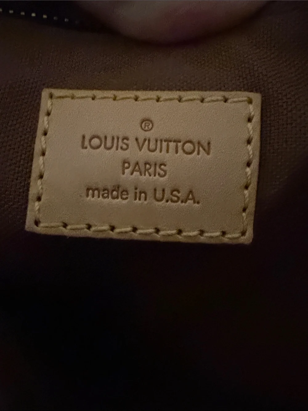 (USED ONCE) Louis Vuitton Monogram Canvas Shoulder Bag with Vachetta Straps - Picture 4 of 9